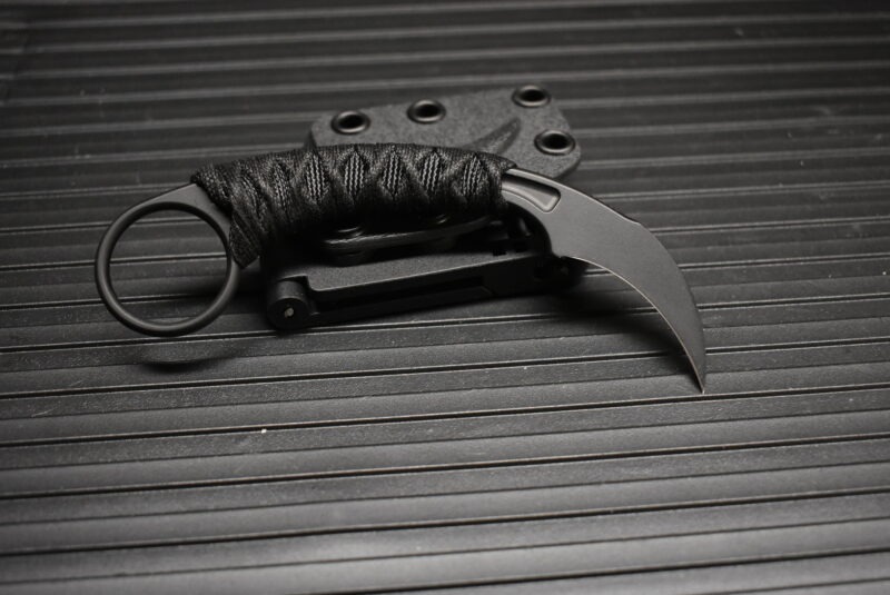 Bastinelli Pika Custom Black w/Black cord menuki - Image 3