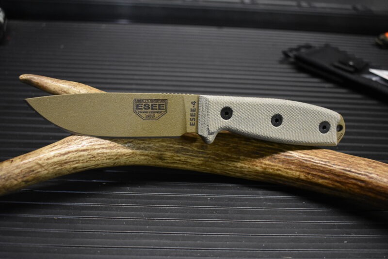 ESEE 4-P-MB-DE, plain edge, dark earth, Molle Back - Image 3